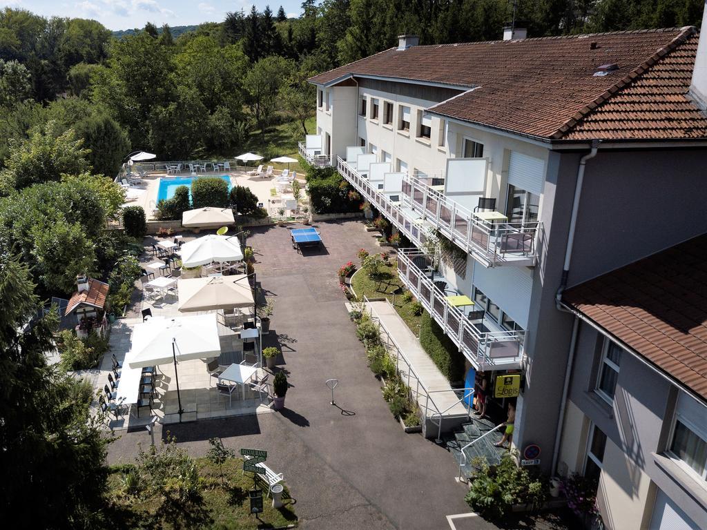 Logis Hotel Maison Carree Restaurant O Carre Dart Méréville Kültér fotó